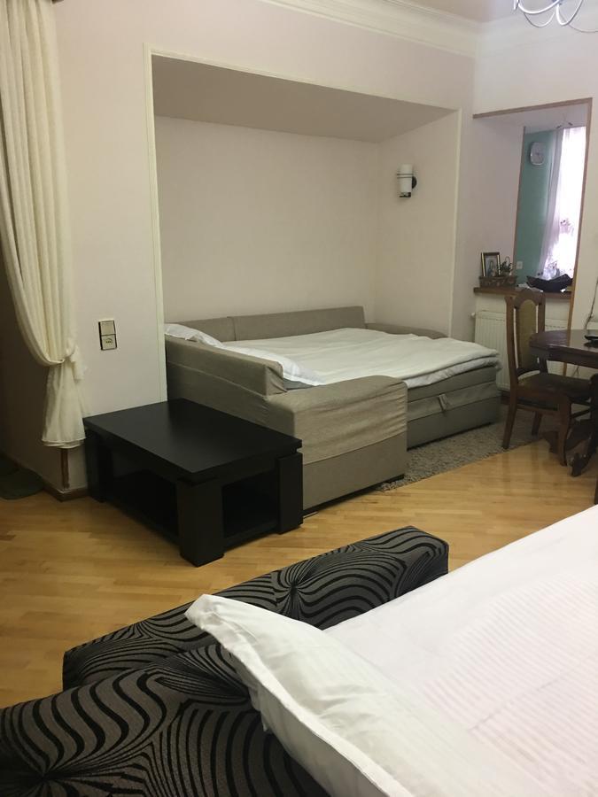 Guesthouse Zeinabi Tbilisi Eksteriør bilde